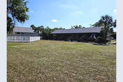 351 Bobby Jones Road #351, Sarasota, FL 34232 - Photo 3