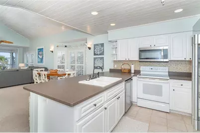 7536 Palm Island Drive S #1522, Placida, FL 33946 - Photo 11