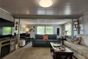 1252 Kingfisher Dr, Englewood, FL 34224 - Photo 11