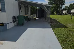 1252 Kingfisher Dr, Englewood, FL 34224 - Photo 5