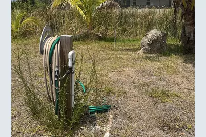 9511 Honeymoon Drive, Port Charlotte, FL 33981 - Photo 19