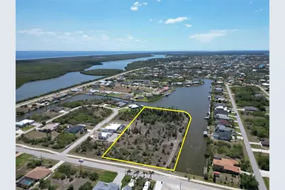 Calumet, Port Charlotte, FL 33981 - Photo 1