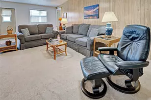 148 N Fiji Cir, Englewood, FL 34223 - Photo 5