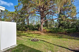 213 N Fiji Cir, Englewood, FL 34223 - Photo 21