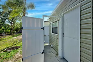 213 N Fiji Cir, Englewood, FL 34223 - Photo 23