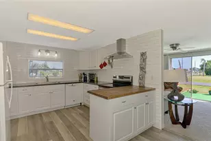 1376 Flamingo Dr, Englewood, FL 34224 - Photo 19