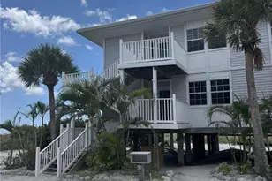 7470 Palm Island Dr, Placida, FL 33946 - Photo 37