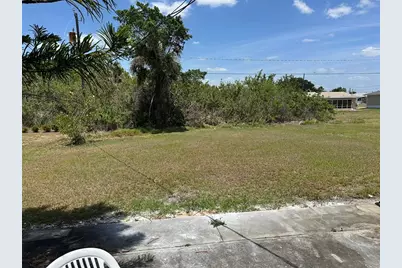 194 Garden Avenue NW, Port Charlotte, FL 33952 - Photo 13