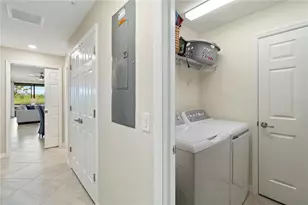 10805 Tarflower Dr, Venice, FL 34293 - Photo 35