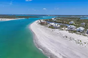 6890 Palm Island Dr, Placida, FL 33946 - Photo 47