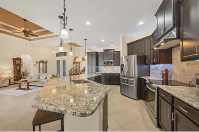 8400 Antwerp Circle, Port Charlotte, FL 33981 - Photo 17