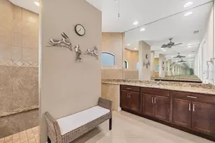 8400 Antwerp Cir, Port Charlotte, FL 33981 - Photo 27