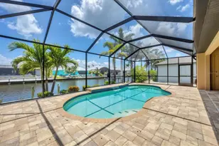 8400 Antwerp Cir, Port Charlotte, FL 33981 - Photo 41