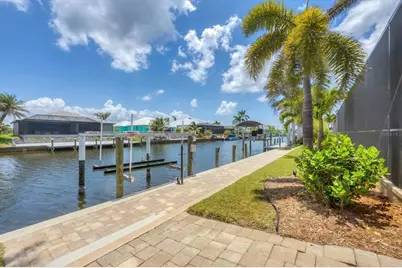 8400 Antwerp Circle, Port Charlotte, FL 33981 - Photo 47