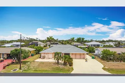 18790 Countryman Avenue, Port Charlotte, FL 33948 - Photo 11