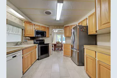 141 N Fiji Circle, Englewood, FL 34223 - Photo 9