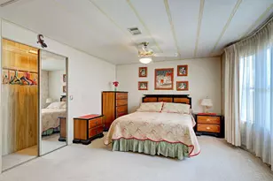 141 N Fiji Cir, Englewood, FL 34223 - Photo 21