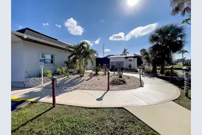 141 N Fiji Circle, Englewood, FL 34223 - Photo 63