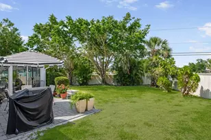 1 Curacao Cir, Englewood, FL 34223 - Photo 39