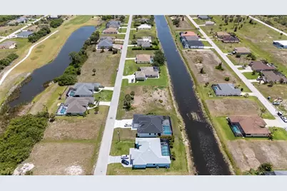 227 & 229 Tournament Rd, Rotonda West, FL 33947 - Photo 7