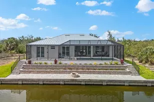15850 Viscount Cir, Port Charlotte, FL 33981 - Photo 7