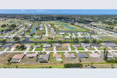 279 Mark Twain Lane, Rotonda West, FL 33947 - Photo 27