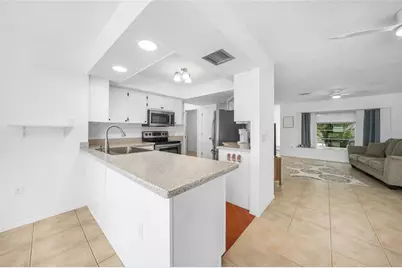 279 Mark Twain Lane, Rotonda West, FL 33947 - Photo 13