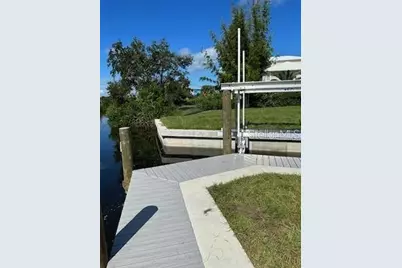 1947 Wisconsin Avenue, Englewood, FL 34224 - Photo 9