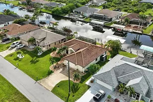 9402 Migue Cir, Port Charlotte, FL 33981 - Photo 31