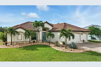 9402 Migue Circle, Port Charlotte, FL 33981 - Photo 3