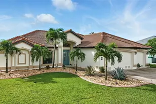 9402 Migue Cir, Port Charlotte, FL 33981 - Photo 3