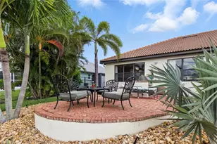 9402 Migue Cir, Port Charlotte, FL 33981 - Photo 11