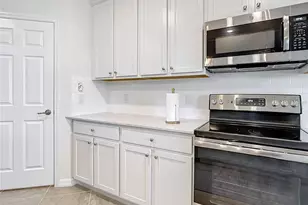 10796 Tarflower Dr, Venice, FL 34293 - Photo 21