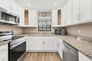 1730 Manasota Beach Rd, Englewood, FL 34223 - Photo 9