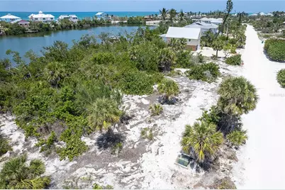 67 Bocilla Drive, Placida, FL 33946 - Photo 3