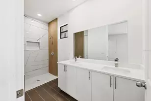 10242 Hallendale Dr, Port Charlotte, FL 33981 - Photo 17