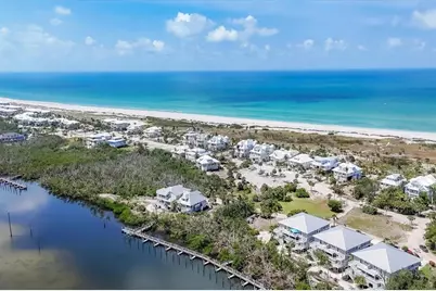 7365 Palm Island Drive, Placida, FL 33946 - Photo 9