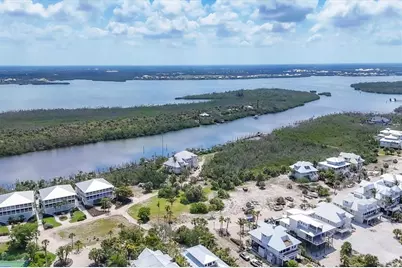 7365 Palm Island Drive, Placida, FL 33946 - Photo 7