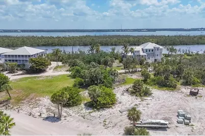 7365 Palm Island Drive, Placida, FL 33946 - Photo 5