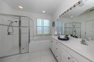 202 Lake Victoria Ct, Englewood, FL 34223 - Photo 5