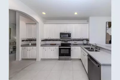 202 Lake Victoria Court, Englewood, FL 34223 - Photo 3