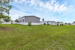 7337 Desant Ln, Port Charlotte, FL 33981 - Photo 31