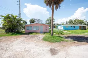 1999 Placida Rd, Englewood, FL 34223 - Photo 15