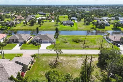 760 Rotonda Circle, Rotonda West, FL 33947 - Photo 9
