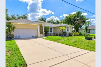23 Pine Valley Court, Rotonda West, FL 33947 - Photo 3