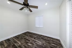 700 Floral Ln, Port Charlotte, FL 33952 - Photo 17