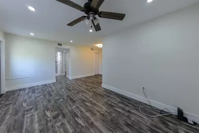 700 Floral Lane, Port Charlotte, FL 33952 - Photo 7