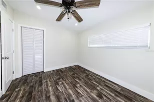 700 Floral Ln, Port Charlotte, FL 33952 - Photo 23