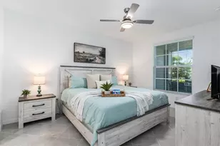 12550 Galapagos Ct, Venice, FL 34293 - Photo 11