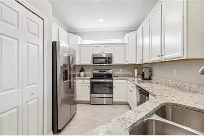 24028 Canterwood Way, Venice, FL 34293 - Photo 17